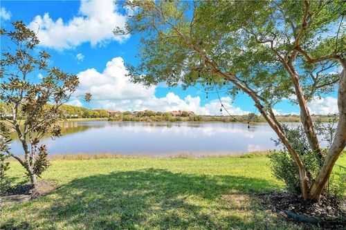 211 Sw 120th Ave, Pembroke Pines, FL, 33025-5911 | Card Image