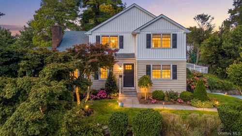 8 Dale Street, White Plains, NY, 10605 | Card Image