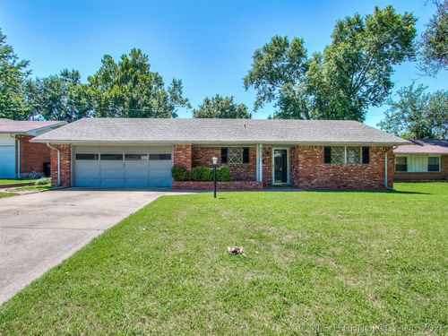 4929 Amherst Dr, Bartlesville, OK, 74006-8504 | Card Image