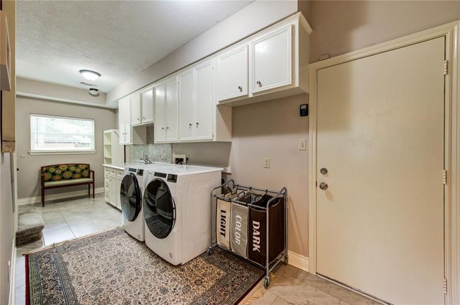 16123 Chasemore Dr, House other with 5 bedrooms, 6 bathrooms and 3 parking in Spring TX | Image 18