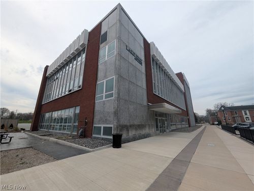 30 S Park Place, Painesville, OH, 44077 | Card Image