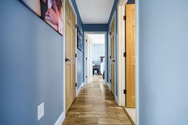 174 Pasture Farm Dr, House other with 3 bedrooms, 2 bathrooms and 4 parking in Middletown RI | Image 13