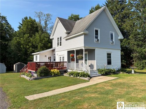 2011 Willard Street Ext, Jamestown, NY, 14701-9671 | Card Image