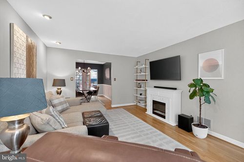 2313 Sibley St, ALEXANDRIA, VA, 22311-5739 | Card Image