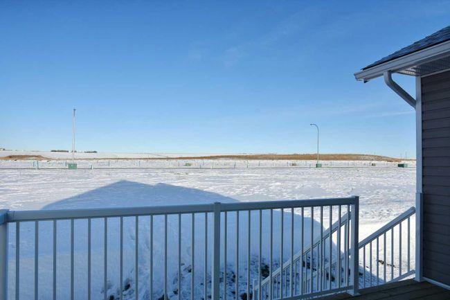 A - 9513 113 Avenue, Home with 3 bedrooms, 2 bathrooms and null parking in Clairmont AB | Image 16