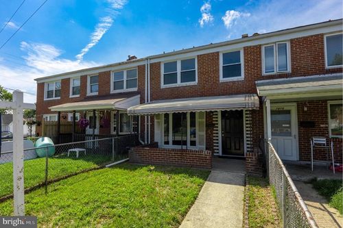 7804 Saint Bridget Ln, DUNDALK, MD, 21222-3527 | Card Image