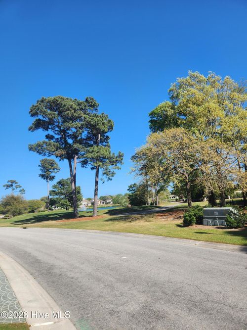 68-723 Arboretum Dr, Wilmington, NC, 28405-4243 | Card Image