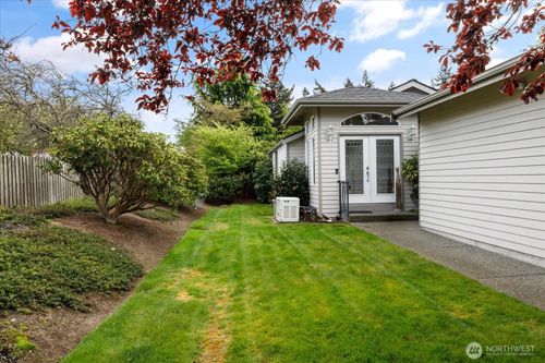 2475 Sw Talon Loop, Oak Harbor, WA, 98277-8138 | Card Image