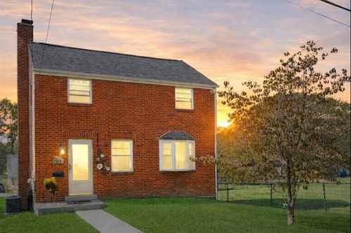 5733 Madison Dr., Penn Hills, PA, 15147 | Card Image