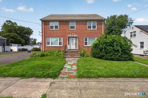 39 Lincoln St, West Haven, CT, 06516-4818 | Card Image