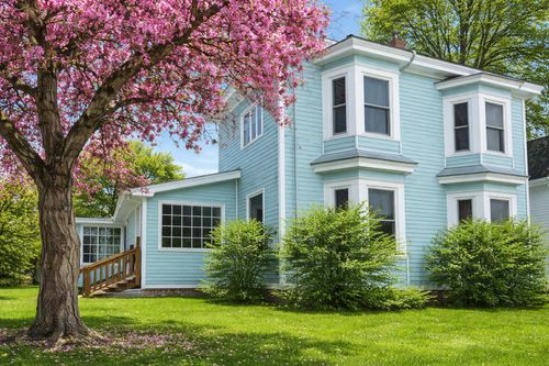 128 Middle Street, Farmington, ME, 04938 | Card Image