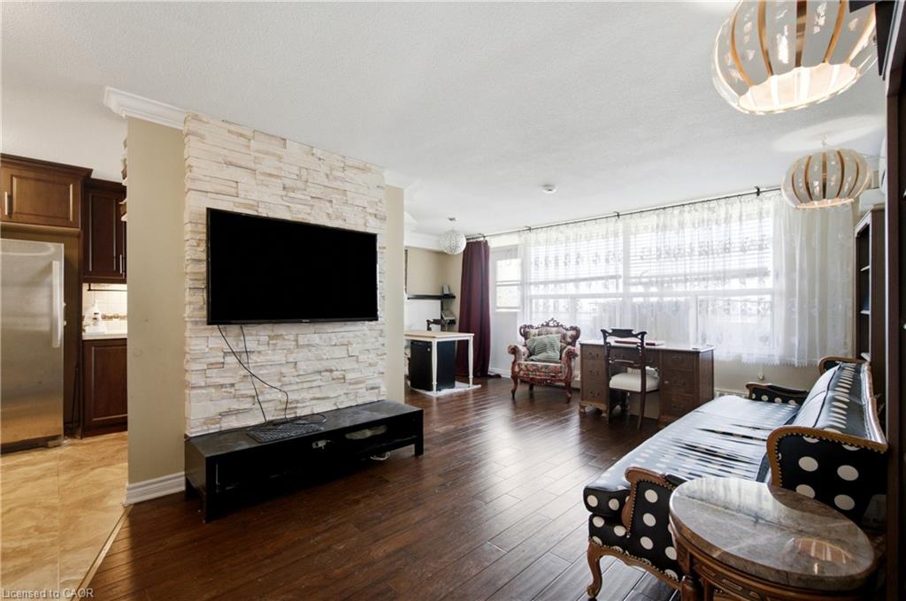 Residential in Mississauga 3