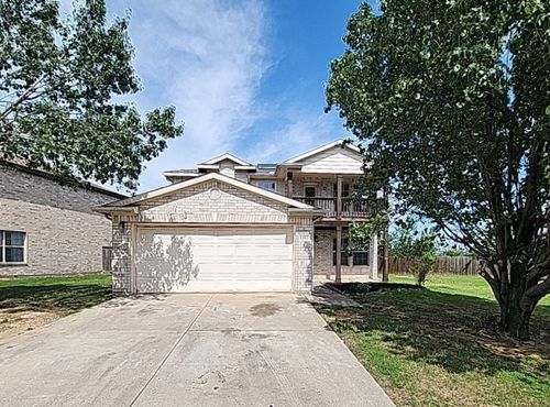 5205 Placid Dr, Haltom City, TX, 76117-1321 | Card Image