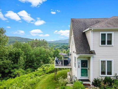 C2 - 155 Crossroad, Condo with 3 bedrooms, 3 bathrooms and null parking in Waterbury VT | Image 1