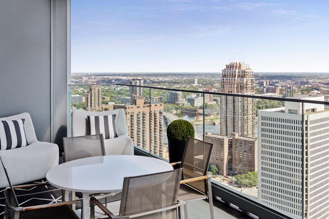 UNIT-3101 - 255 Hennepin Ave, Condo with 1 bedrooms, 2 bathrooms and null parking in Minneapolis MN | Image 32