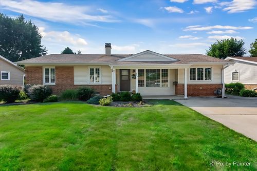 322 Charing Cross Rd, Elk Grove Village, IL, 60007-4319 | Card Image