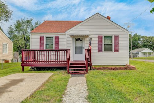 3903 Michigan Ave Nw, Roanoke, VA, 24017-4417 | Card Image