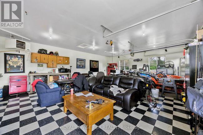 245327 5 Th Side Rd, House other with 5 bedrooms, 4 bathrooms and 12 parking in Amaranth ON | Image 42