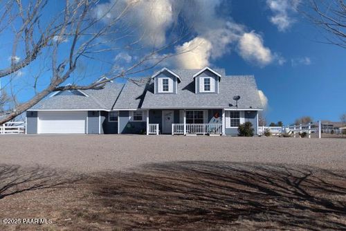 9660 N Antelope Meadows Dr, Prescott Valley, AZ, 86315-1852 | Card Image