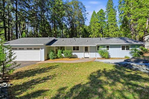 13038 Quaker Hill Cross Rd, Nevada City, CA, 95959-8808 | Card Image