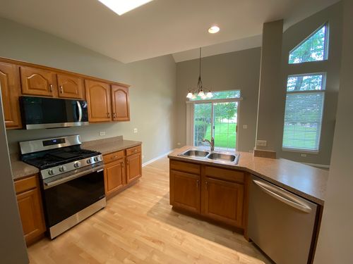 11900 Winterberry Ln, Plainfield, IL, 60585-5683 | Card Image