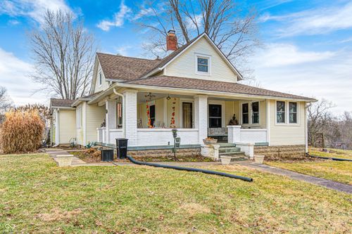 114 E Mill St, Brooklyn, IN, 46111-9718 | Card Image