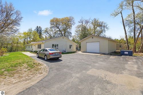 109 Pine Street, East Jordan, MI, 49727 | Card Image