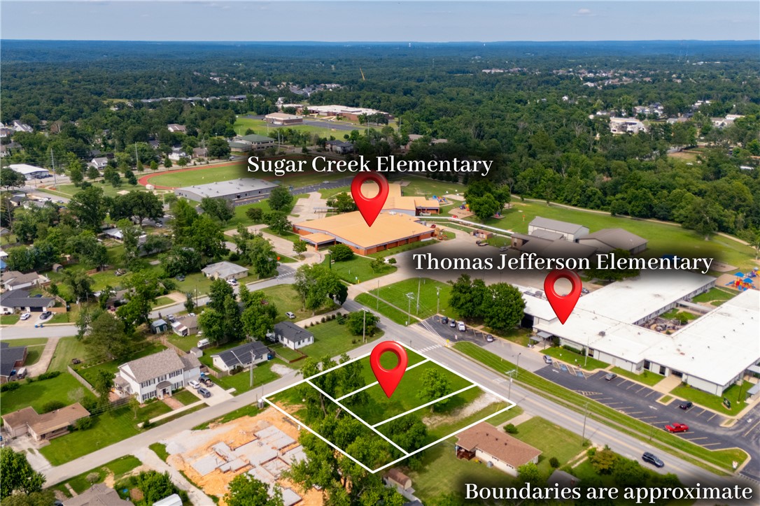 Land in Bentonville