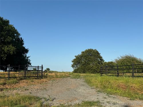 12460 Camp Arbuckle Ave, Byars, OK, 74831 | Card Image