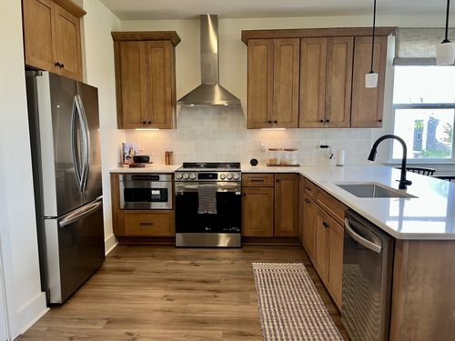 138 Valentine Aly, Nashville, TN, 37218-3059 | Card Image