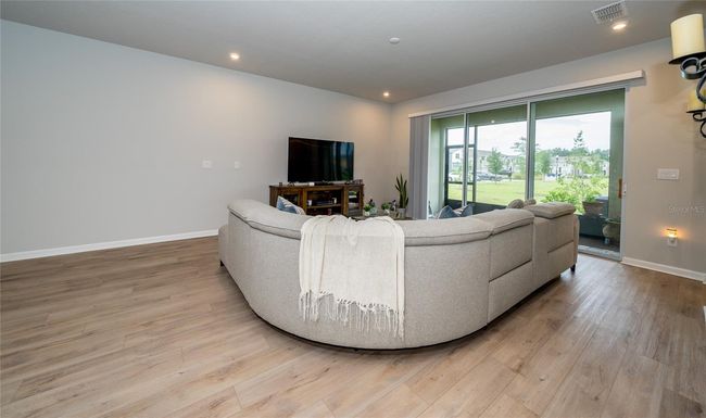26082 Woven Wicker Bnd, Townhouse with 3 bedrooms, 3 bathrooms and null parking in LUTZ FL | Image 16