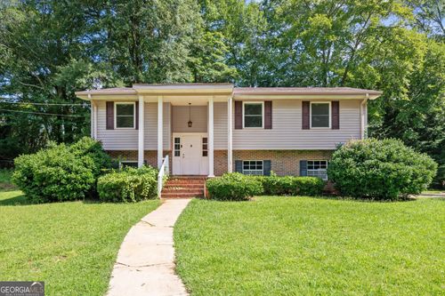 112 Kay Ln, Carrollton, GA, 30117-1704 | Card Image