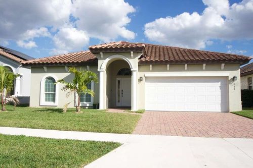 388 Villa Sorrento Cir, HAINES CITY, FL, 33844-8300 | Card Image