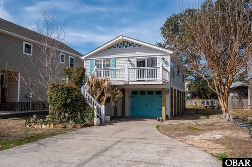 702 W Avalon Dr, Kill Devil Hills, NC, 27948-9418 | Card Image