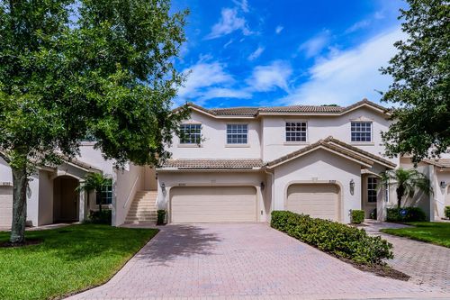 8190 Mulligan Cir, Port St Lucie, FL, 34986-3311 | Card Image