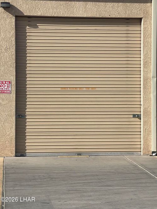 805-911 Lake Havasu Ave N, Lake Havasu City, AZ, 86403-2875 | Card Image