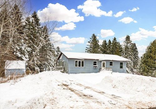 226 W 3rd St, Knife River, MN, 55609 | Card Image