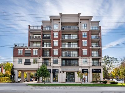 204 - 34 Plains Rd E, Condo with 1 bedrooms, 1 bathrooms and 1 parking in Burlington ON | Image 1