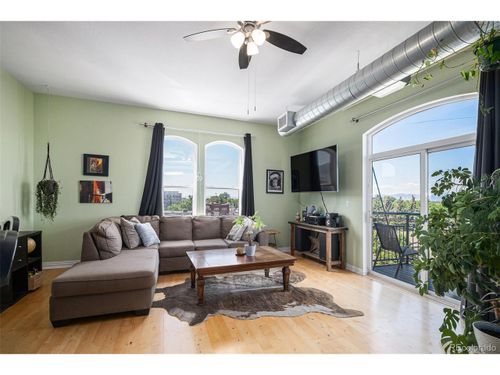 apt-403-277 N Broadway, Denver, CO, 80203-5905 | Card Image