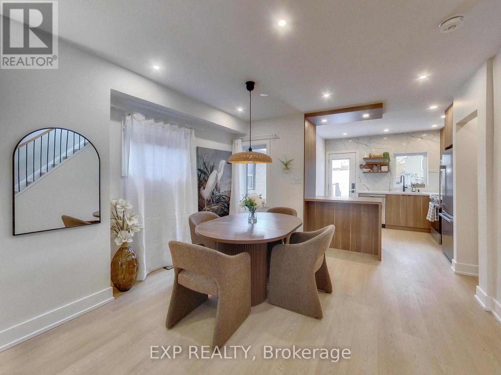 Residential Lease in Toronto (Corso Italia-Davenport)