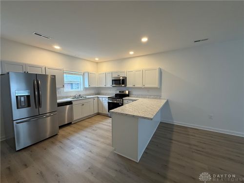 4815 Cornell St, Springfield, OH, 45503-5988 | Card Image