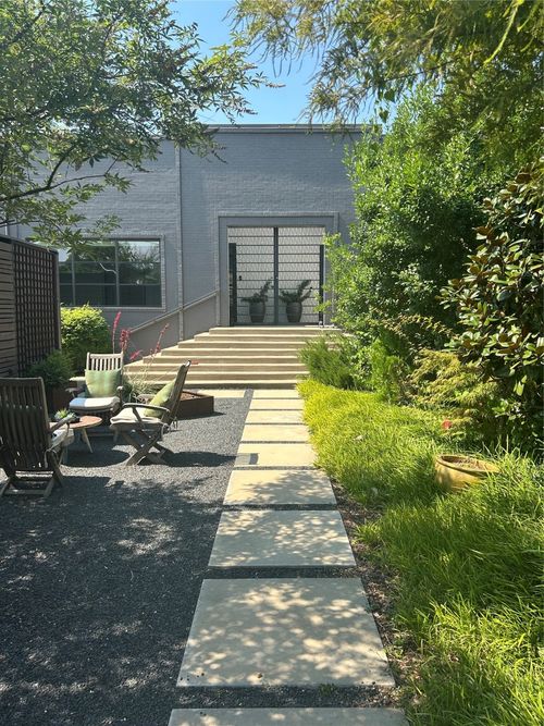 2323 Farrington St, Dallas, TX, 75207-6013 | Card Image