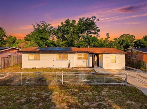 10930 N Aster Avenue, TAMPA, FL, 33612 | Card Image