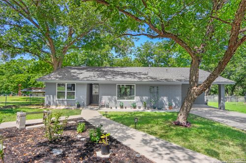326 Riverview Rd, McQueeney, TX, 78123-3612 | Card Image