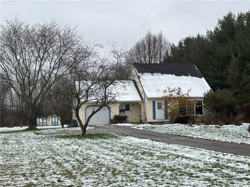 7646 Spencer Lake Rd, Medina, OH, 44256-9192 | Card Image