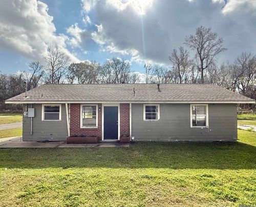 8464 Lois St, Addis, LA, 70710-2425 | Card Image