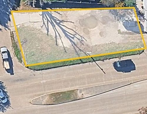 5739 Sweetbriar St, Houston, TX, 77017-6435 | Card Image