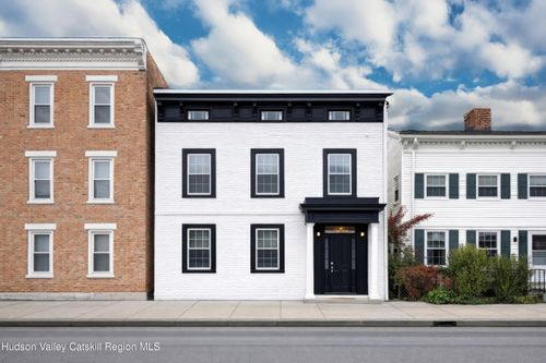 208 Warren St, Hudson, NY, 12534-2144 | Card Image