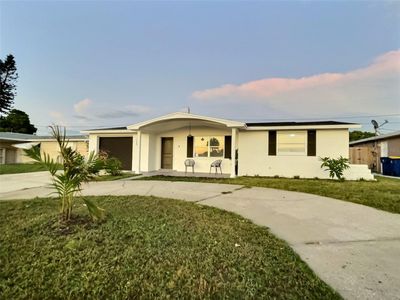 2426 Tahitian Drive, House other with 3 bedrooms, 2 bathrooms and null parking in Holiday FL | Image 2