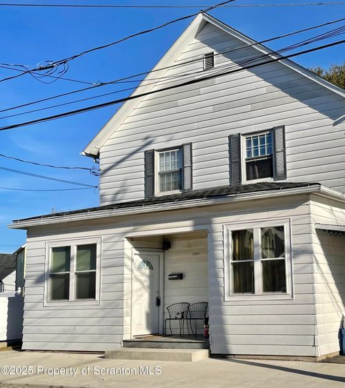 apt-a-1064 Lincoln St, Dickson City, PA, 18519-1205 | Card Image